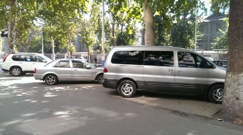 違章停車被拖壞，就該自認倒霉？告訴車主如何獲得賠償